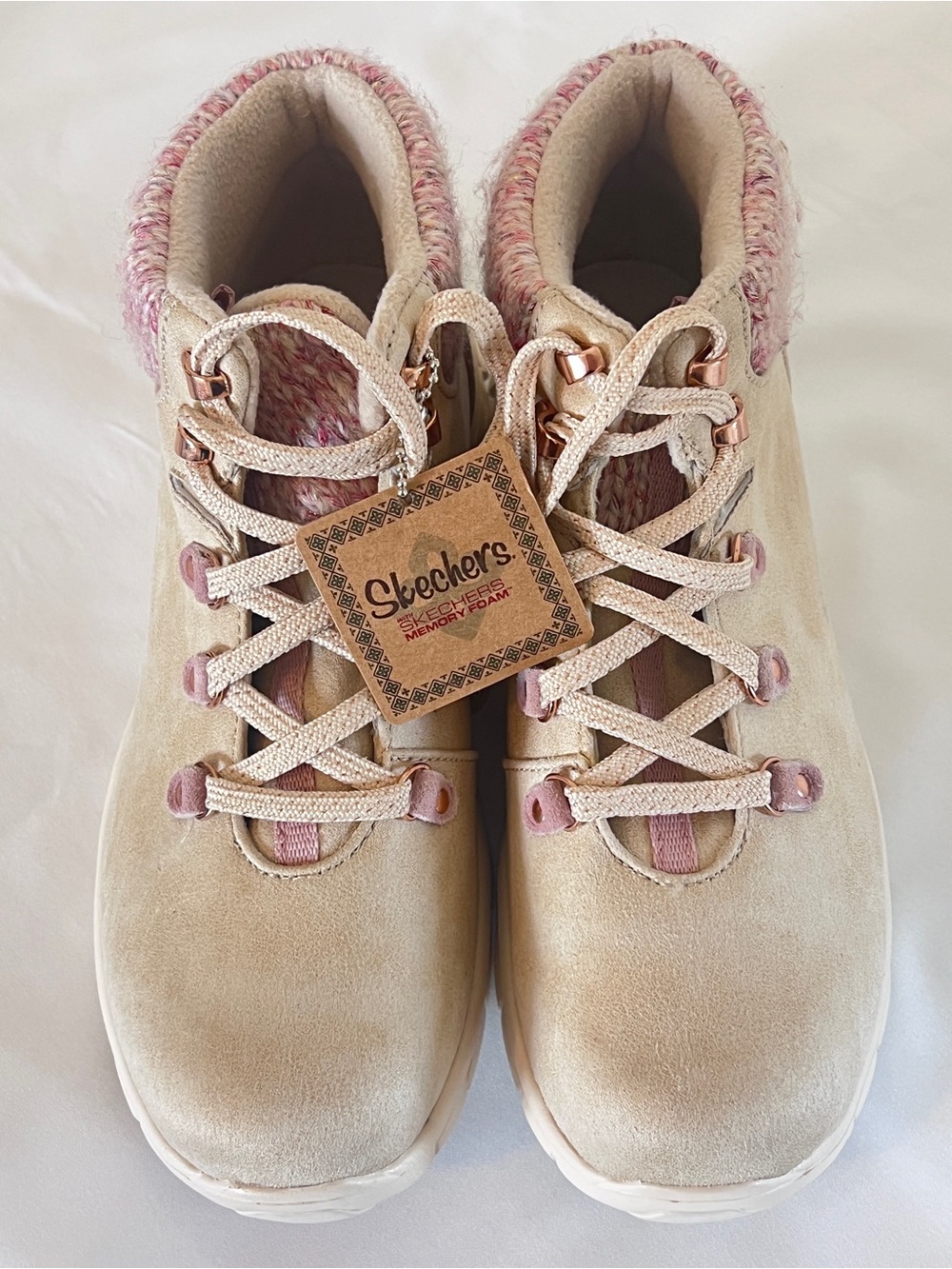 New Skechers Synergy Pretty Hiker Hiking Pink Beige Sneakers Ankle Boots 8.5